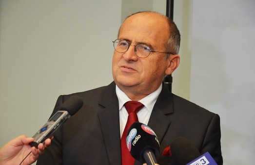 Завтра Україну із робочим візитом відвідає голова МЗС Польщі Збігнєв Рау