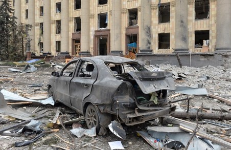 У Харкові внаслідок обстрілів і бомбардувань рашистів зруйновано біля тисячі житлових будинків