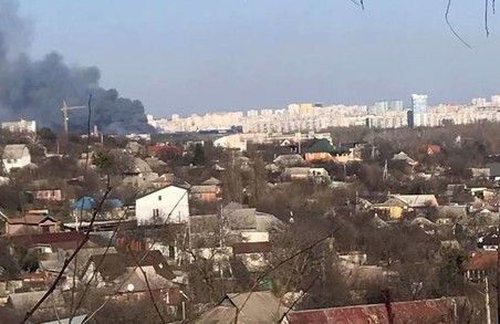 У Харкові горів торговий центр (ВІДЕО)