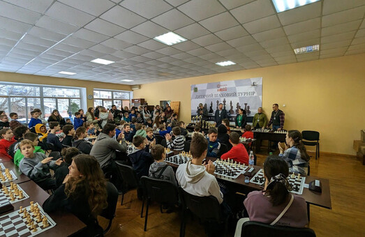 Харківщина зрощує гросмейстерів: Перший турнір "ARTMOTO CHESS OPEN 2023" відкриває нові таланти